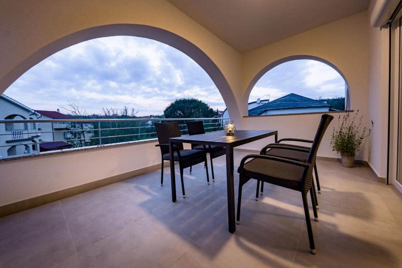 Apartmani Villa Zora Lopar Buitenkant foto