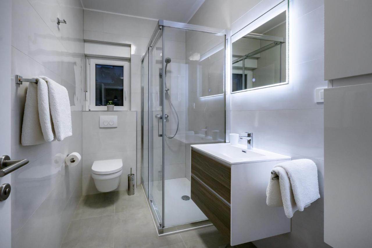 Apartmani Villa Zora Lopar Buitenkant foto