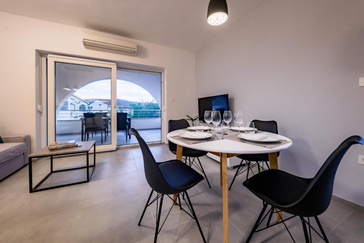 Apartmani Villa Zora Lopar Buitenkant foto