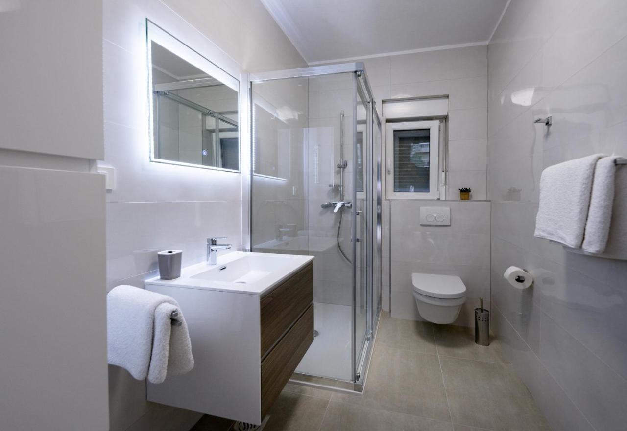 Apartmani Villa Zora Lopar Buitenkant foto