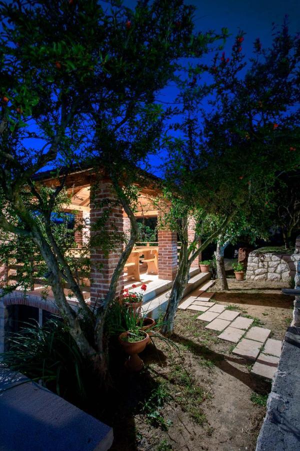 Apartmani Villa Zora Lopar Buitenkant foto