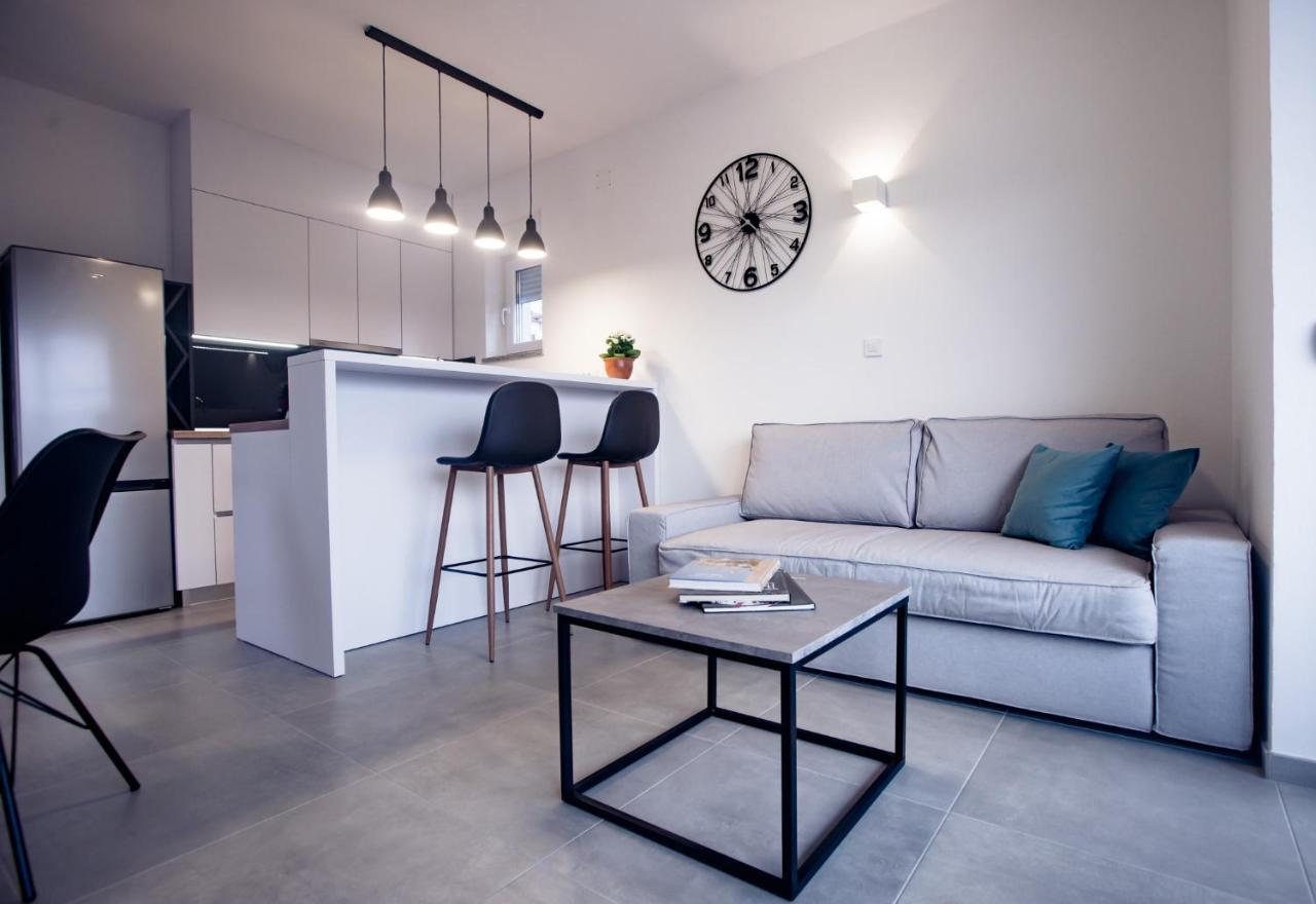 Apartmani Villa Zora Lopar Buitenkant foto