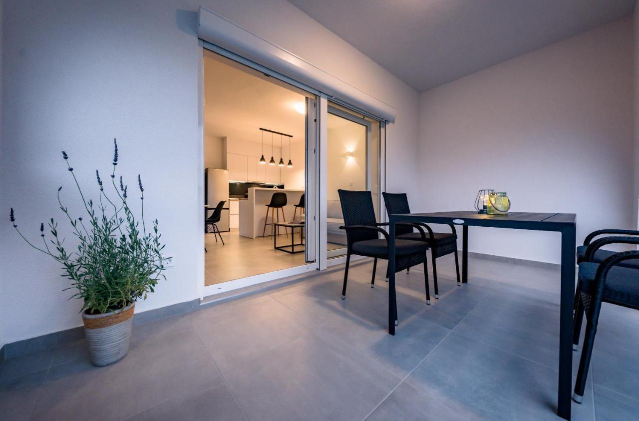 Apartmani Villa Zora Lopar Buitenkant foto