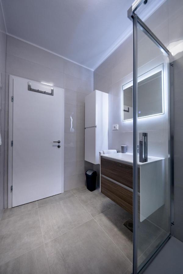 Apartmani Villa Zora Lopar Buitenkant foto