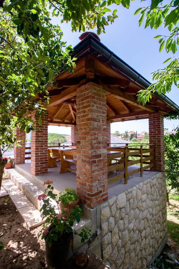 Apartmani Villa Zora Lopar Buitenkant foto