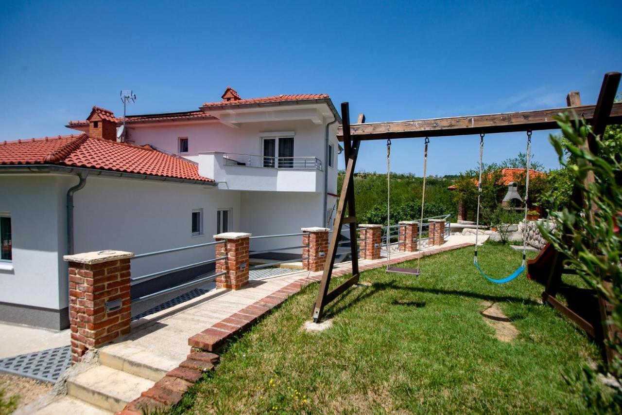 Apartmani Villa Zora Lopar Buitenkant foto