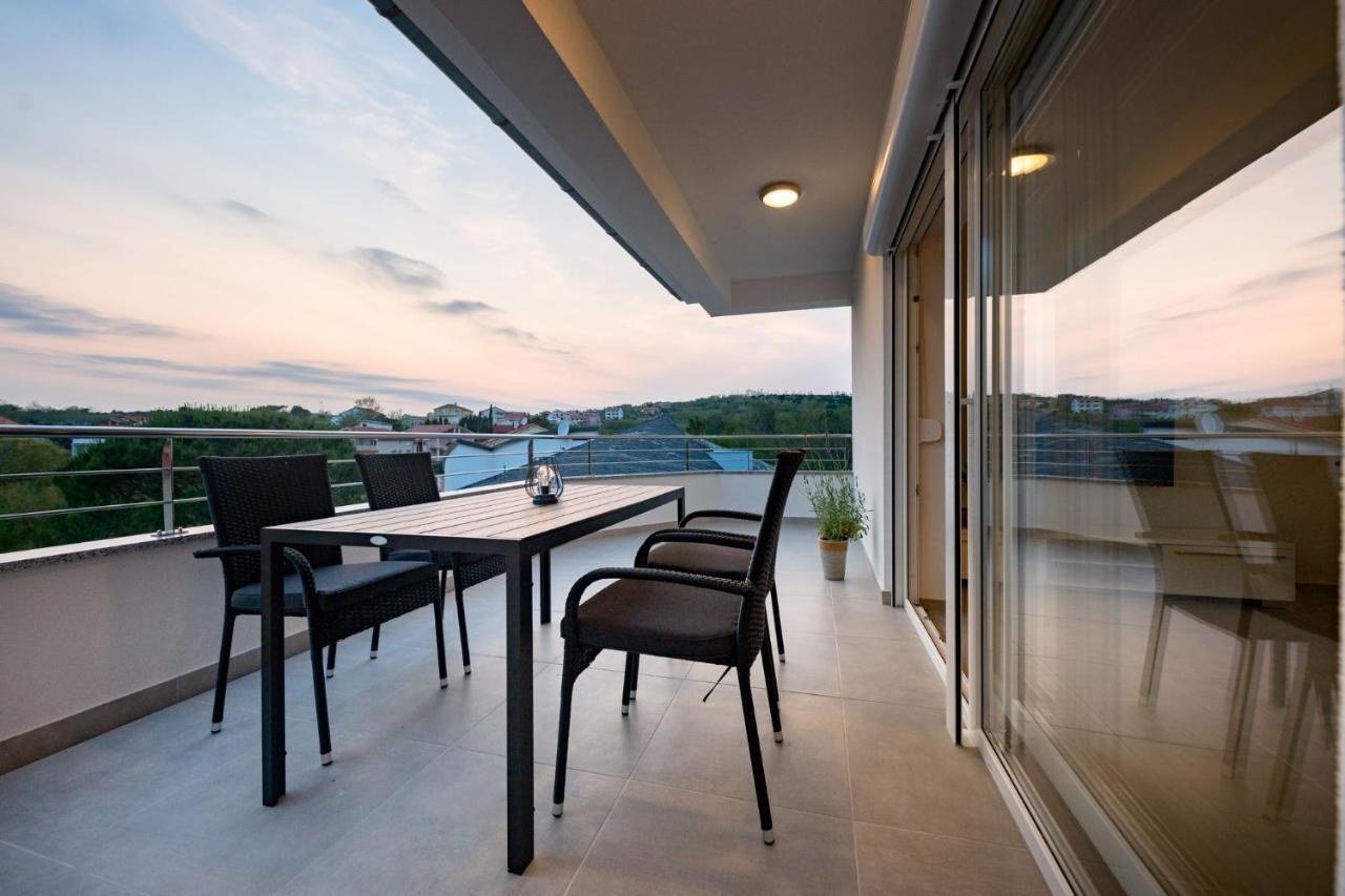 Apartmani Villa Zora Lopar Buitenkant foto
